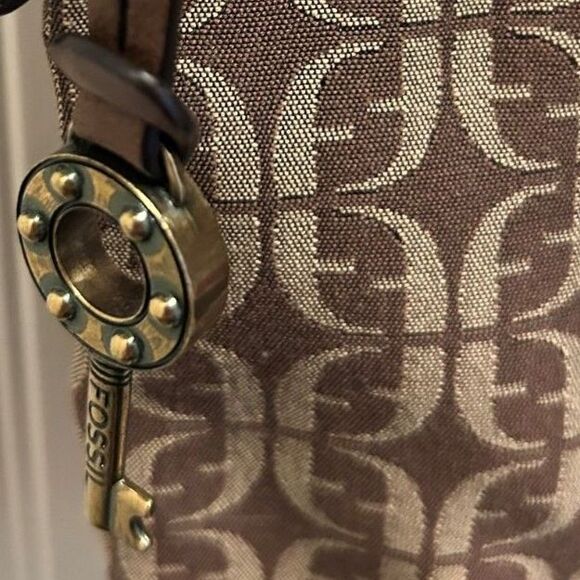 Fossil Brown Jacquard and Leather Shoulder Bag - Picture 9 of 9